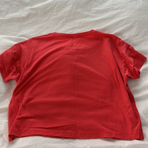 Lululemon shirt - Picture 2 of 2